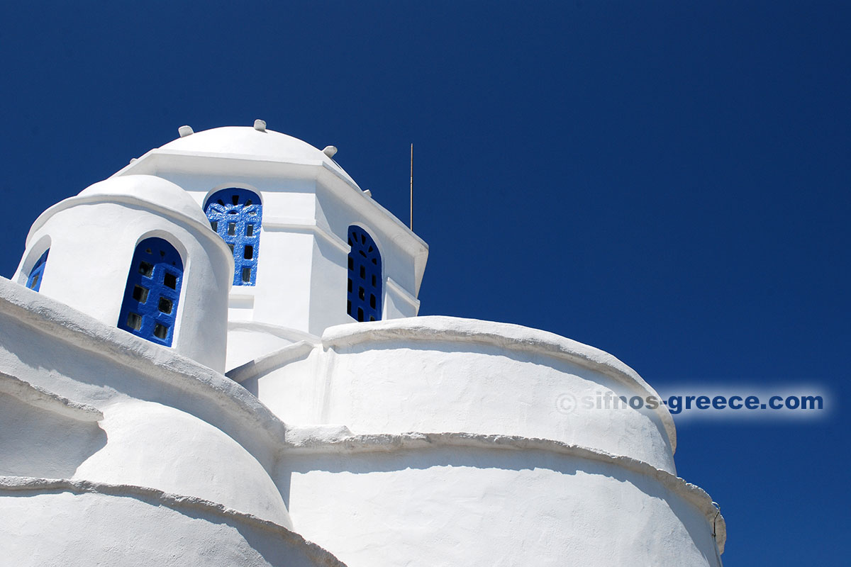 Kyrkan Panagia Vouno i Sifnos